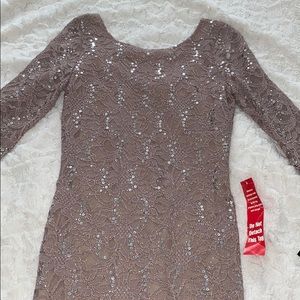 Onyx lace dress NWT